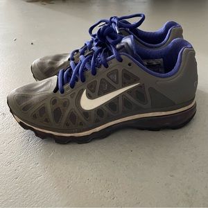 Nike Air Max Women’s Size 6 - Purple